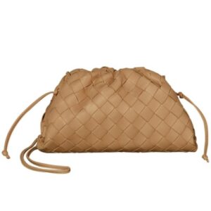 Bottega Veneta The Pouch 20 Coffee