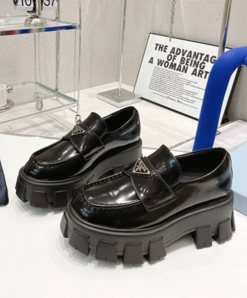 Prada Women's Monolith Brushed Leather Pointed Loafers Black - Image 3
