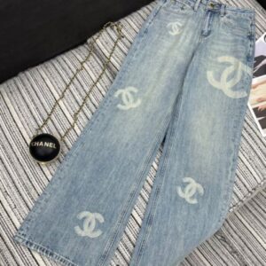 Chanel Women's Straight Jeans Light Blue