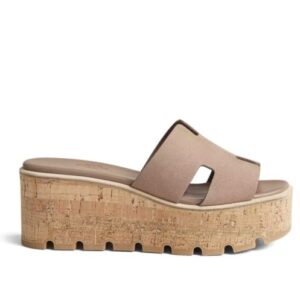 Hermes Women's Eze 30 Sandal Cream