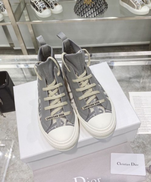 Christian Dior Women's Walk'n'dior Sneaker Gray - Image 3