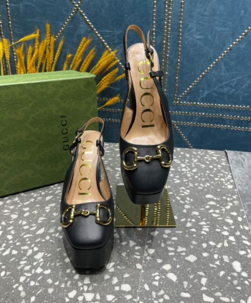 Gucci Women's High Heel Pump 723837 Black - Image 3