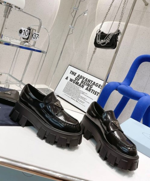 Prada Women's Monolith Brushed Leather Pointed Loafers Black - Image 4