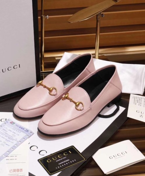 Gucci Women's Leather Horsebit loafer 414998 Pink - Image 2