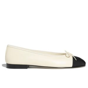 Chanel Women's Ballet Flats G02819 Cream