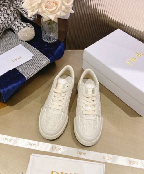 Christian Dior Women's One Sneaker Cream - Image 2
