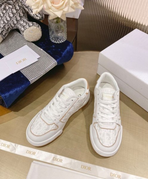 Christian Dior Women's One Sneaker Apricot - Image 3