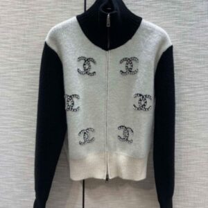 Chanel Women's Zipper Knitted Cardigan Cream