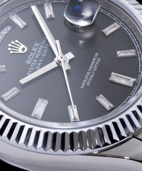 Rolex Rose Gold Automatic Watch Black - Image 4