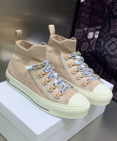 Christian Dior Women's Walk'n'Dior Sneaker Apricot - Image 3
